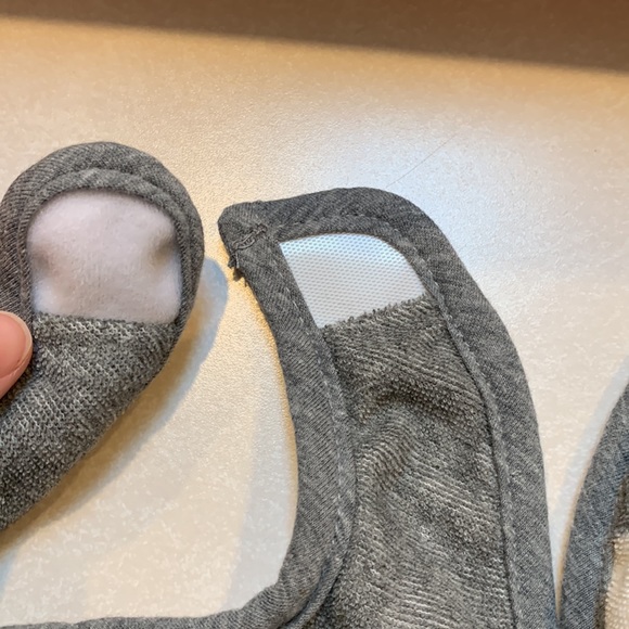 3 baby bibs - Picture 6 of 6